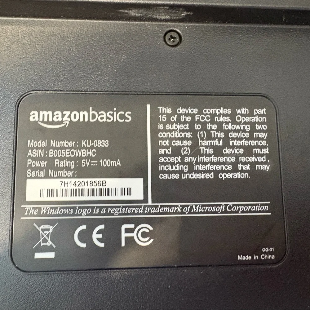 Amazon Basics Black Wired Keyboard
